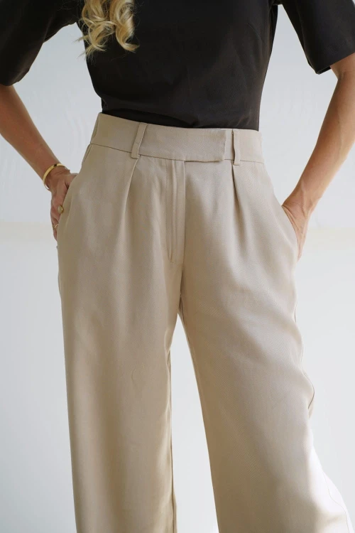 Office_beige.jpg